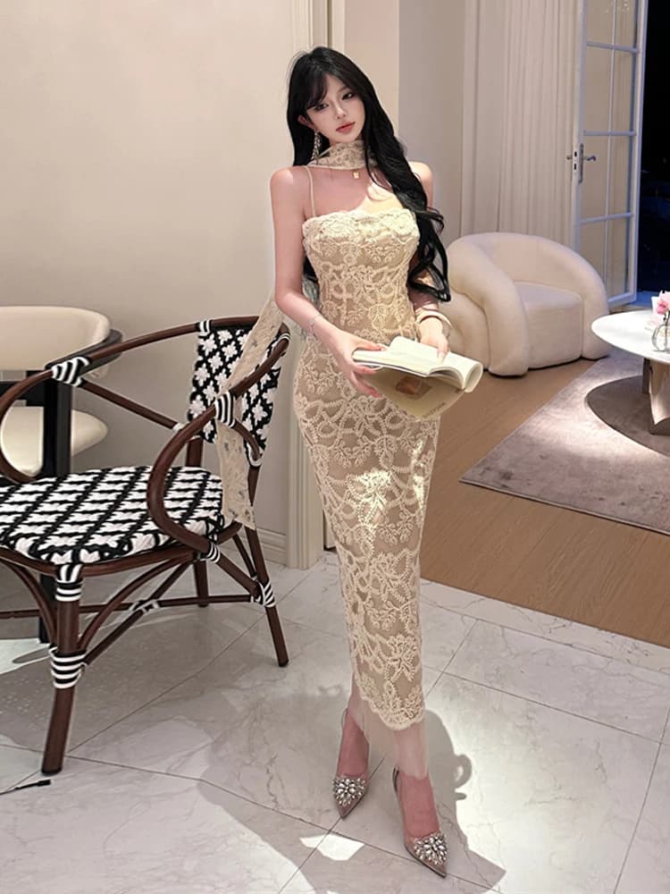 Elegant Lace Trim Belted Backless Split Slim Fit Dress Stylish Stand out Line Embroidery Strapless Gown for Young Women