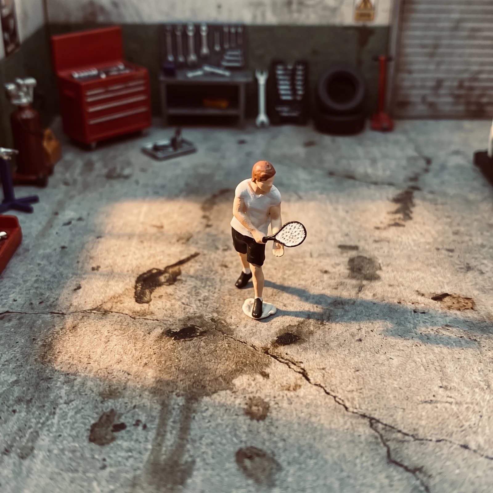 Miniature Tennis Player with Racket Detailed Tennis Player Figure Miniature Figure Model Decorative Diorama Piece Collectible