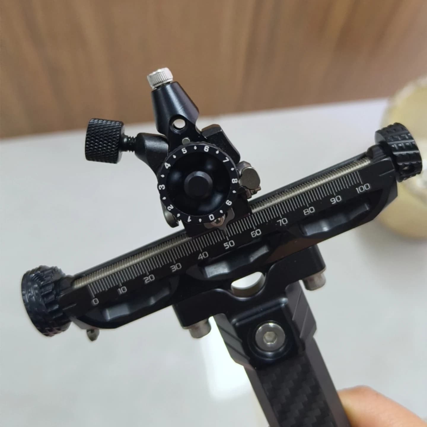 6/9inch Professional Micro Adjust Recurve Bow Sight Carbon Fiber Extension Bar Red Black Archery Competition Target Accessory