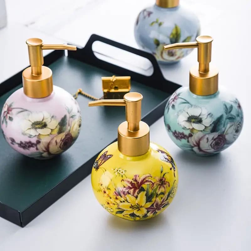 Contenitore per la decorazione di fiori e uccelli in ceramica Sub-bottiglia da 300ml accessori per il bagno contenitore per la rimozione del trucco dello Shampoo per la casa