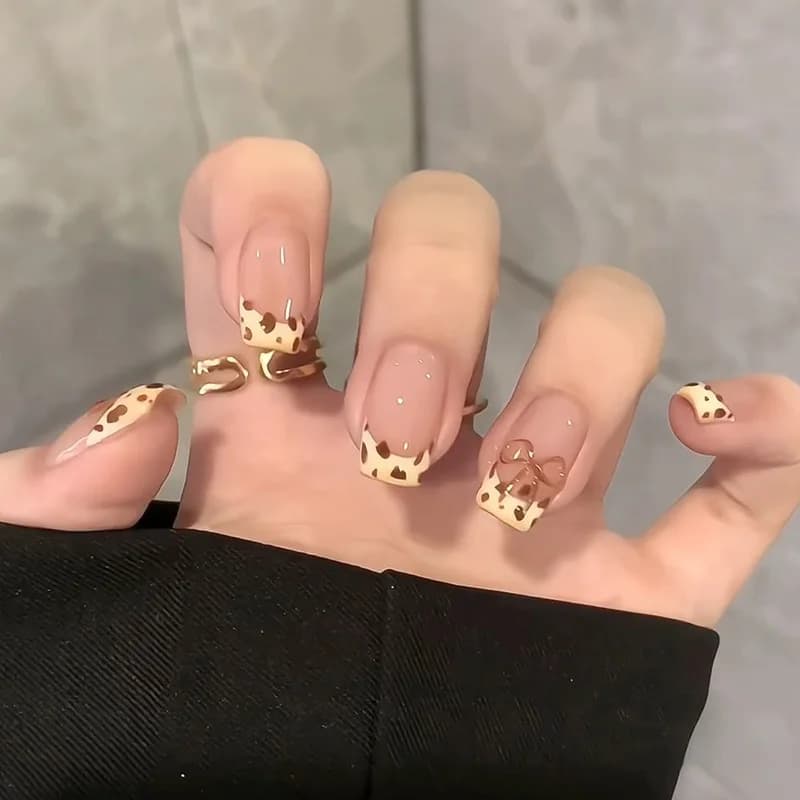 handmade press on nails almond medium length high qualityFrench-style leopard print press-on nails, high-end handmade butterfly nail art pieces, removable false nail stickers