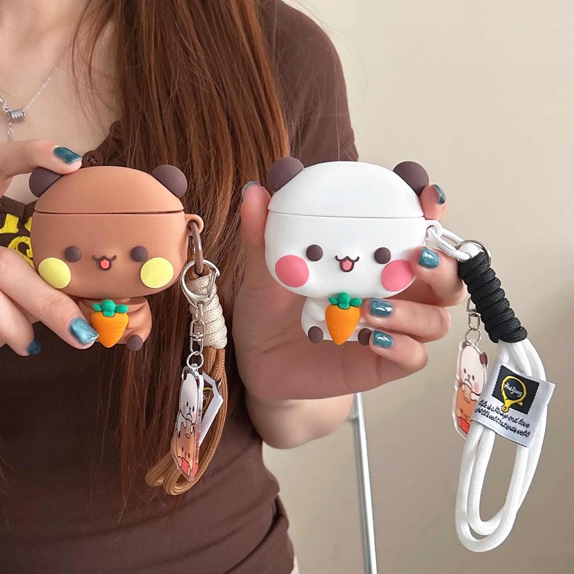 Custodia Protettiva in Silicone Antiurto a Forma di Orsetto 3D Kawaii per Apple Airpods 4 3 2 Airpods Pro3 Pro2 4, Simpatica Custodia con Ciondolo a Catena