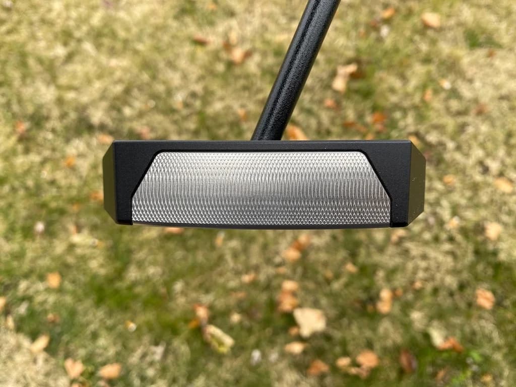 Nuovo putter da golf Z1i 2026 a torsione zero, per destrorsi, 32~36 pollici, con shaft in grafite ACCRA, nero/bianco, Press Pistol 2 ° impugnatura