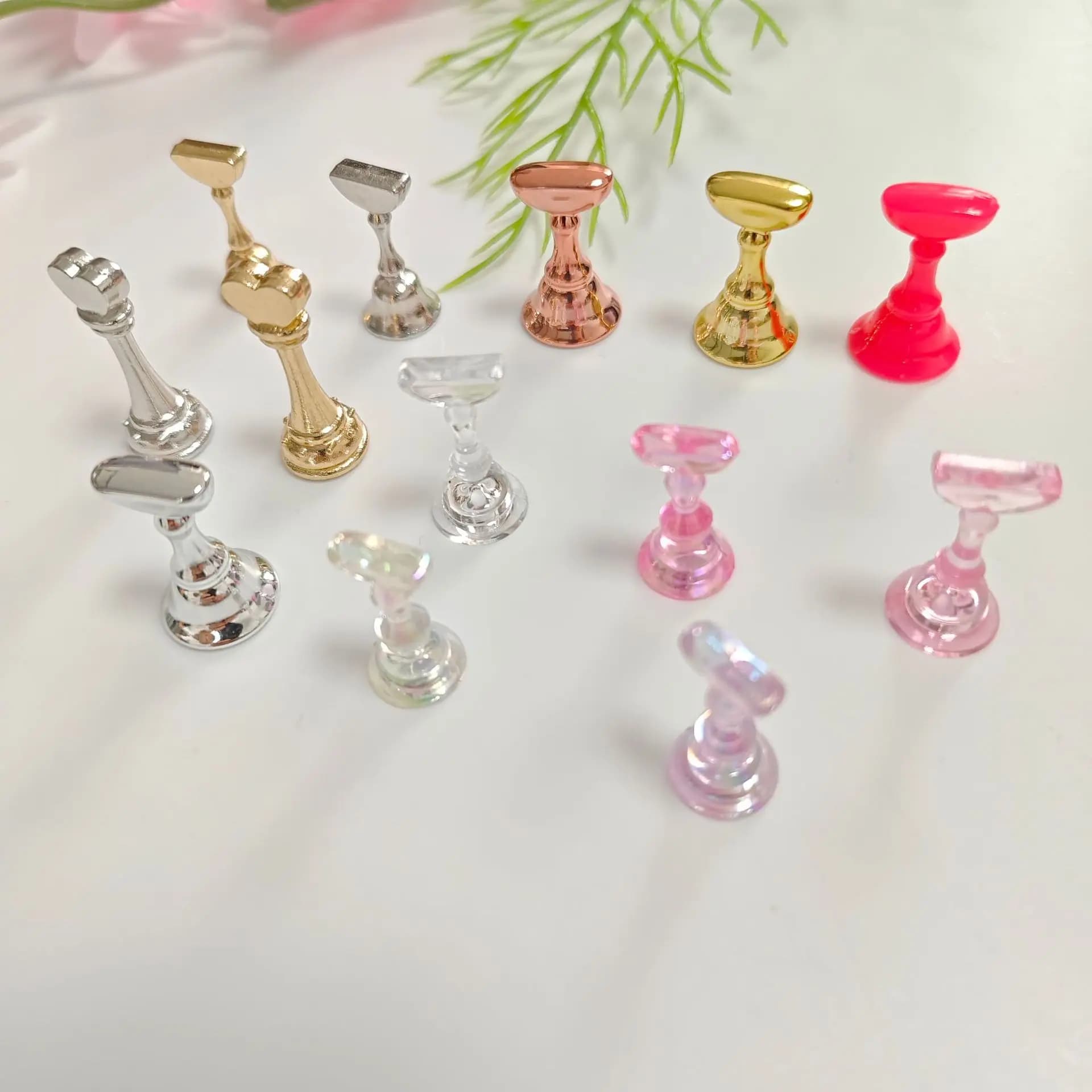 1/10 pz/set supporto magnetico per unghie in cristallo pratica di manicure per unghie finte forte pezzo di scacchi magnetico Aurora per salone d'arte fai da te