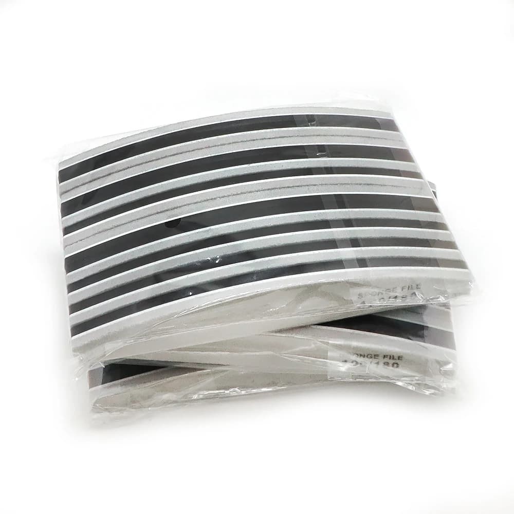 30 Pezzi Lime per Unghie Curve 100/180 Grit, Doppia Faccia Nera e Grigia, Strisce Abrasive in Spugna per Unghie, Accessori e Strumenti per Manicure