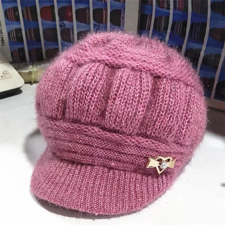 Winter Ladies Outdoor Windproof and Warm Hat Fashionable and Comfortable Beanie Hat Thickened and Velvet Mum Gift Hat