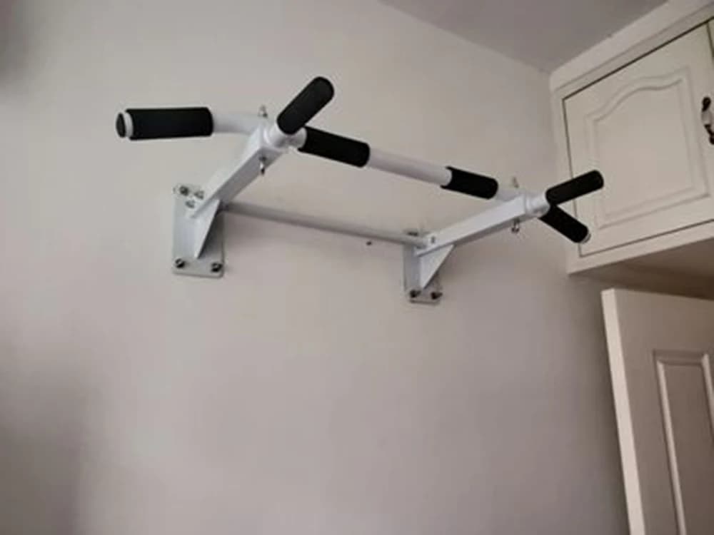 Stainless Steel Adjustable Traction Bar for Domestic and Fitness Exercises, Gym Equipment for Home Use Fittable on Door