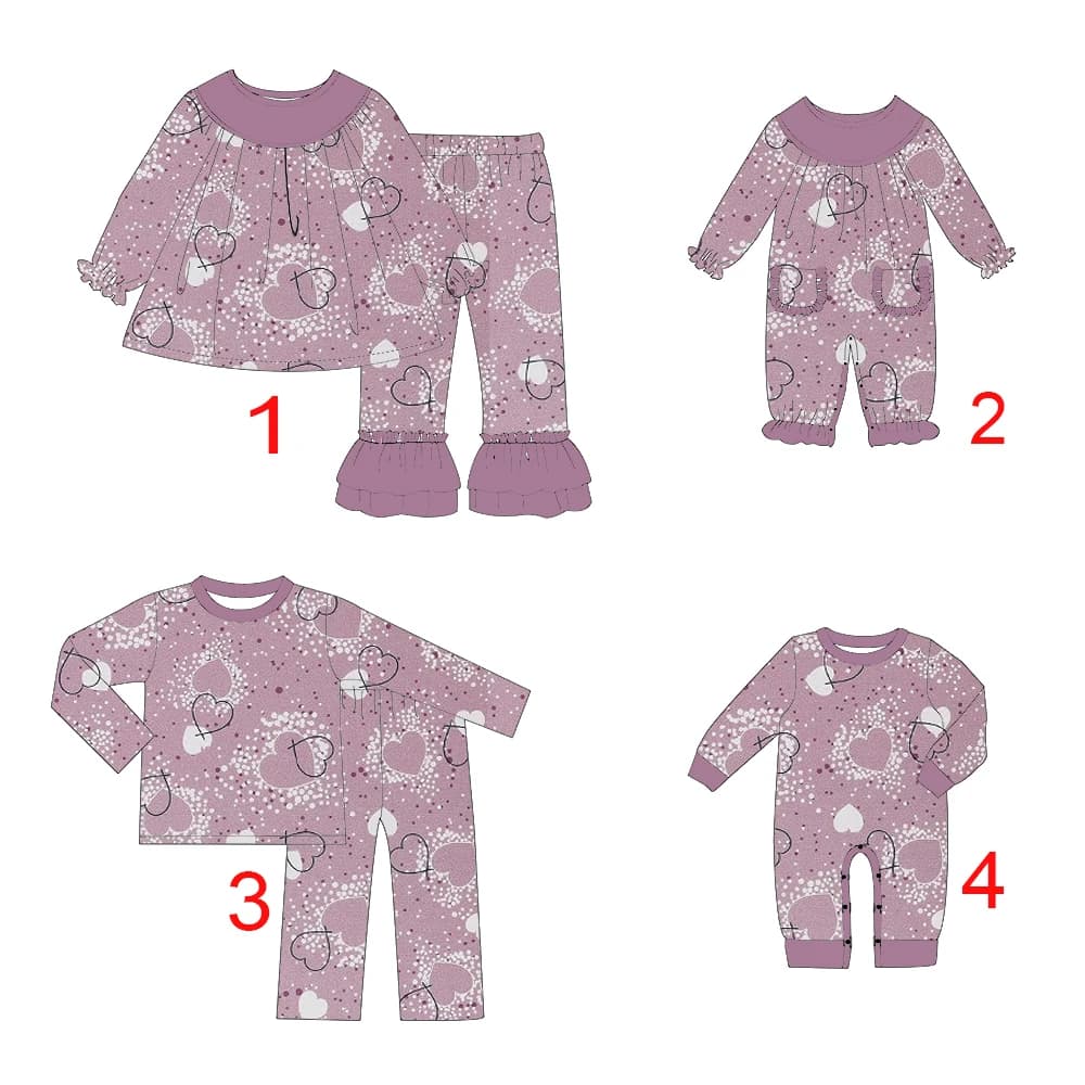 Tutina girocollo con volant e maniche lunghe, con tasche, stampa cuori viola, coordinata con set e tutine per bambini e bambine