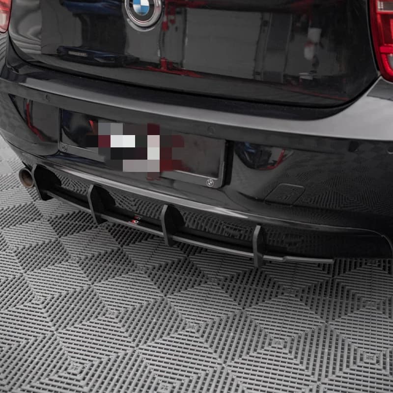 Per BMW Serie 1 F20 5 Porte 2011 2012 2013 2014 Anno Diffusore Posteriore Paraurti Labbra Spoiler Splitter Body Kit Accessori