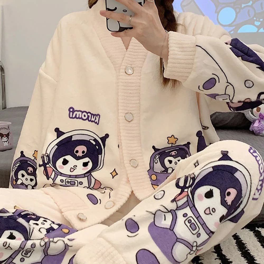 Set Pigiama in Peluche Kuromi per Donna, Kawaii My Melody Cinnamoroll, Abbigliamento da Casa Anime Femminile, Indumenti Invernali Dolci e Caldi
