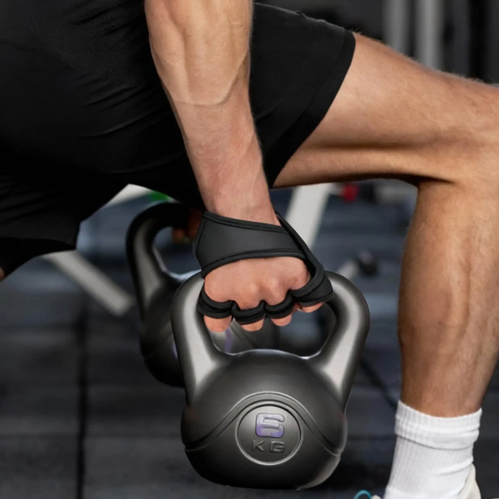 Fitness Gym Gloves Protective Equipment for Hands Pull-up Anti-slip Gloves for Men Women Beginners Passionate Lifters