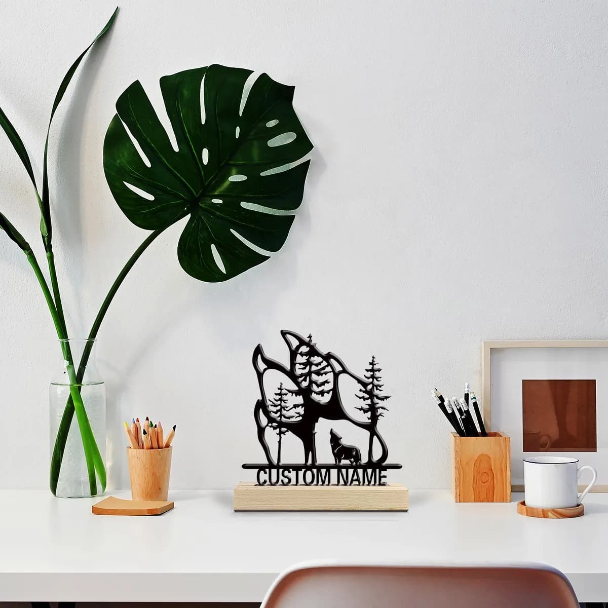 1pc Desktop Metal Ornaments Custom Content Equipped with A Wooden Base Festival Ornaments and Decorations