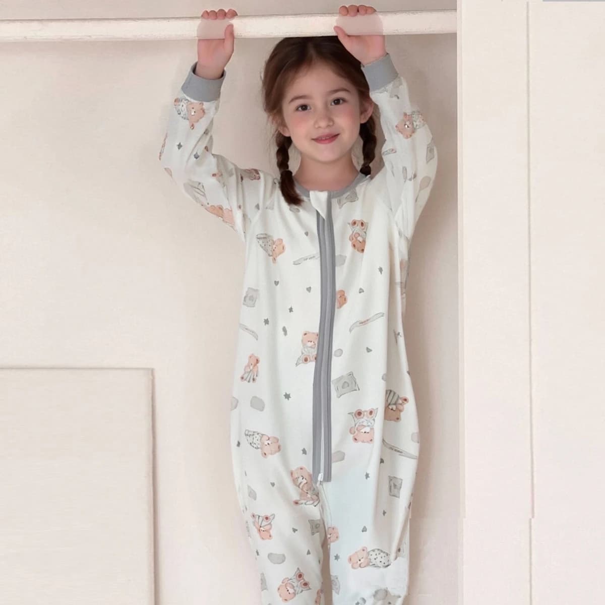 Sleeping bag for children and girls, sleeping bag for newborns class A, seamless spring complete with zipper for newborns, style for all seasons