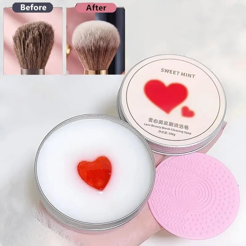 Silicone Pad Makeup Brush Cleaning Soap Bar Reduces Need for Excessive Rinsing