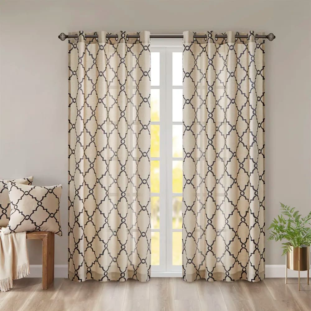 Upper curtain panel with perforated print eyelet (only 1 piece panel)