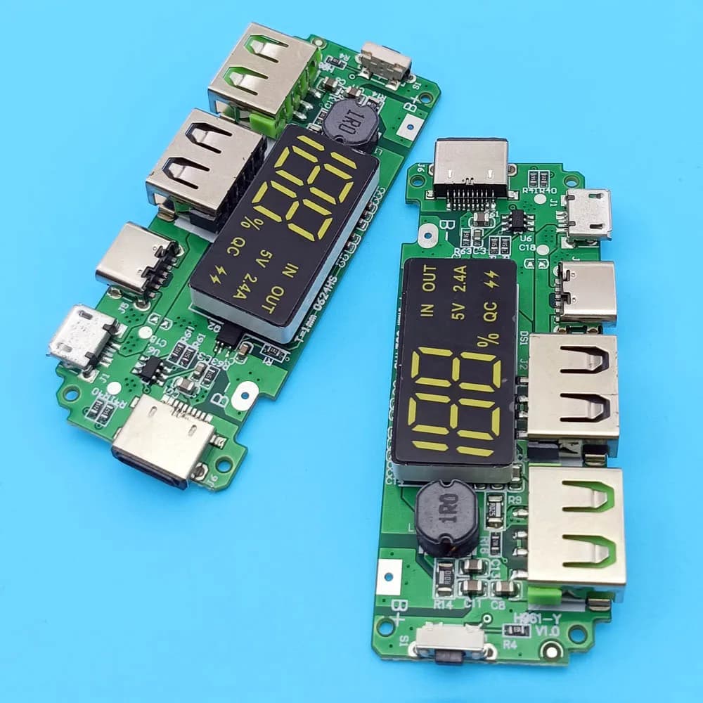 Scheda caricabatteria al litio LED Dual USB 5V 2.4A Micro o Type-C USB Mobile Power Bank 18650 Modulo di ricarica