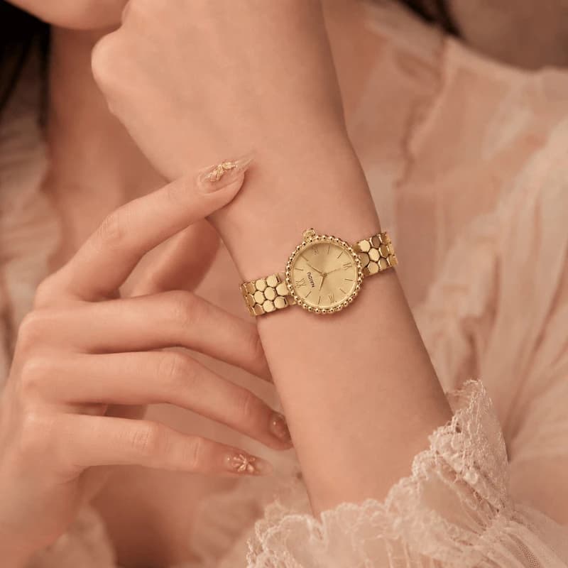 New Luxury Women's Watch Fashion Gold Bracelet Quartz Wristwatch Exquisite Honeycomb Band Ladies Clock Gift Reloj Para Mujer