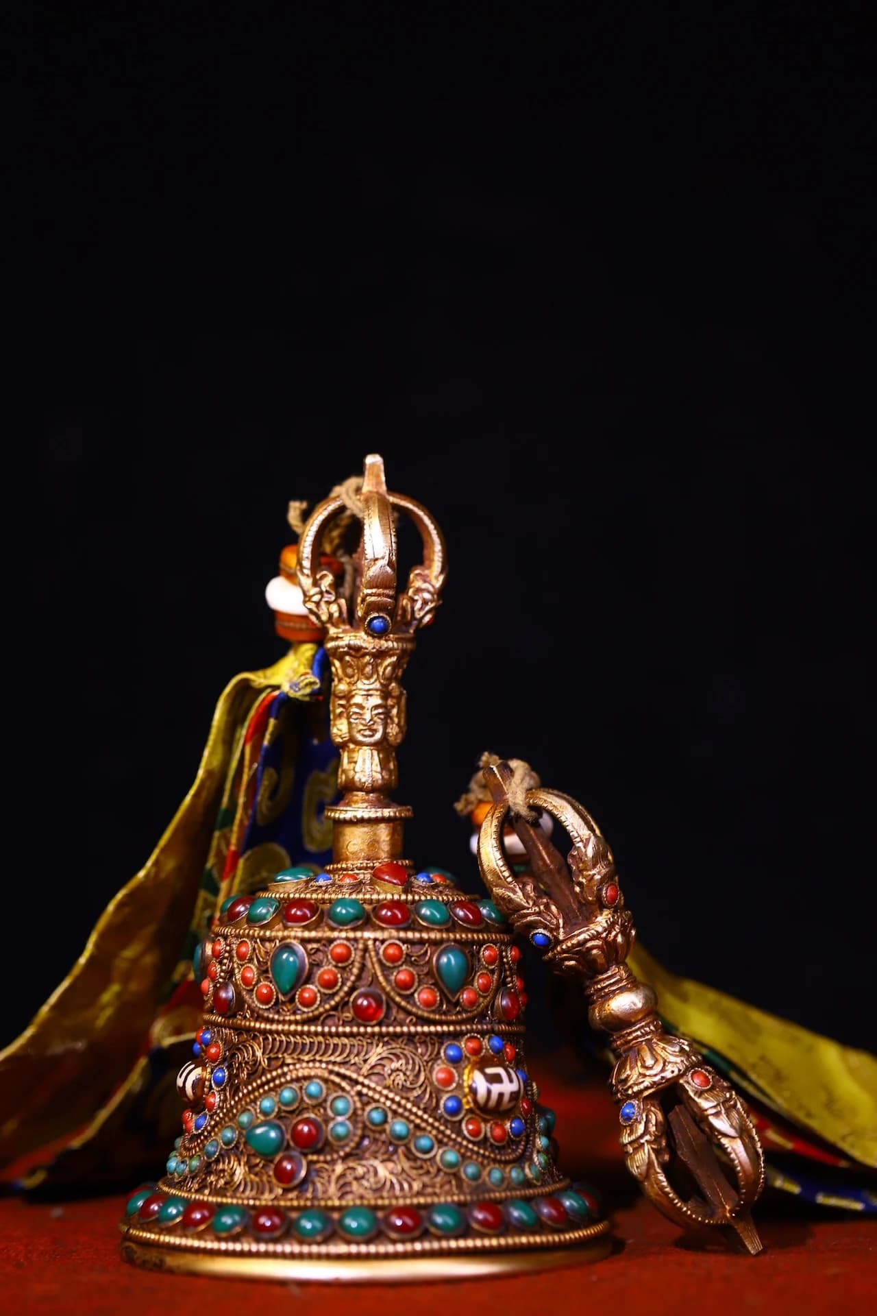 Old Xizang Folk Collection Old Tibetan Silver Mosaic Gem Old Rattle Bell Vajra Buddha Bells Pendant Amulet Dharma Worship Hall