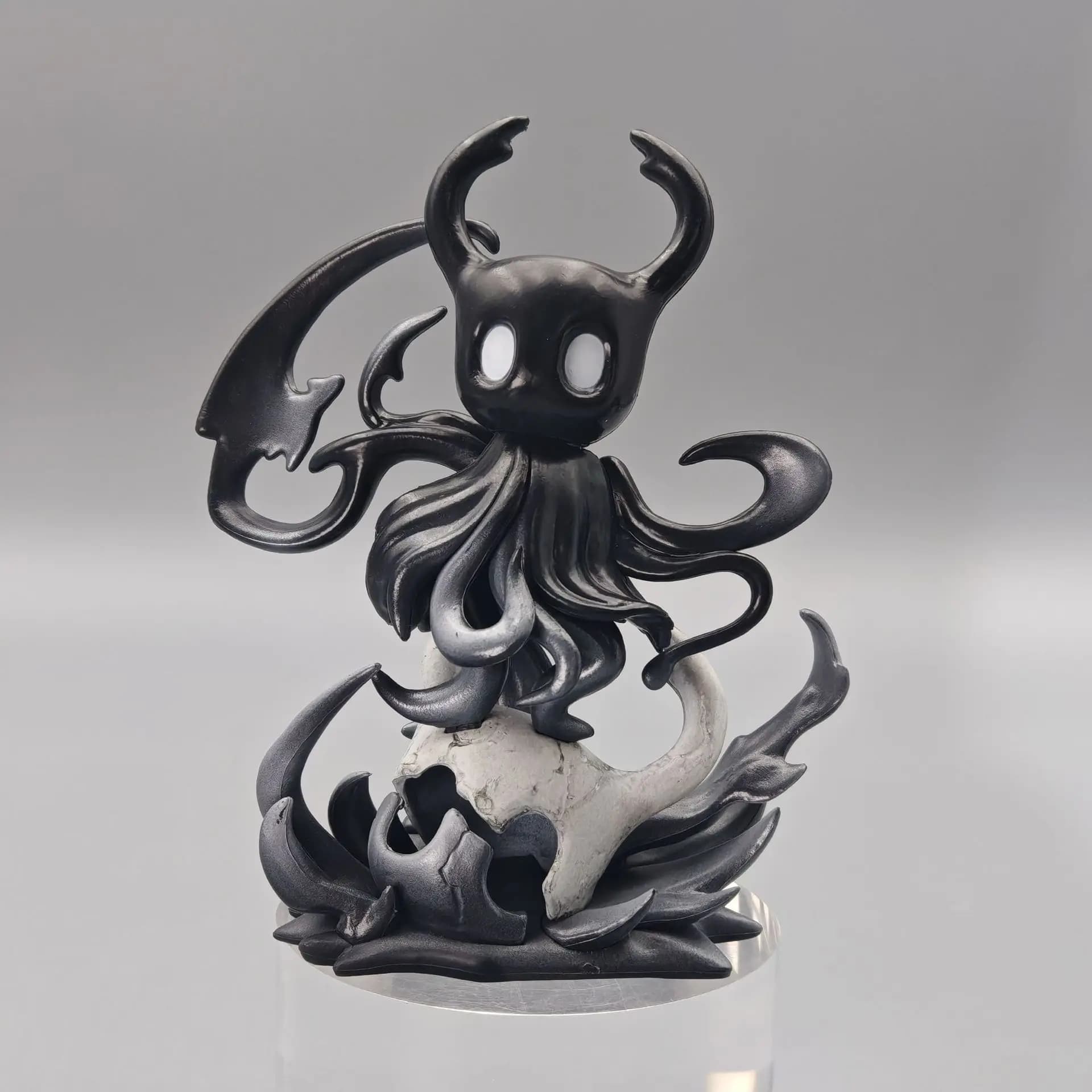 Hollow Knight Silk Song Shade Figure PVC Figure Doll Modello da collezione Figurine Toy 13 cm