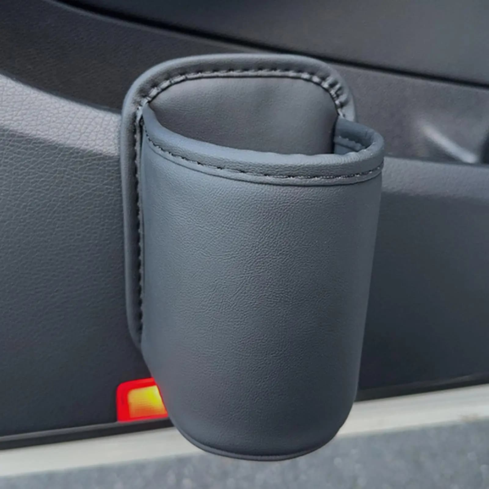Portabicchieri in pelle per autoveicoli, portaoggetti per bevande, contenitore per sedile posteriore automatico, portabicchieri per accessori interni per auto