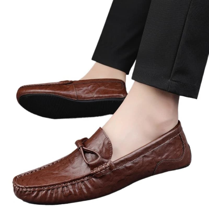 Nuove Scarpe Mocassino in Pelle da Uomo, Casual e alla Moda, con Tacco Piatto, Traspiranti e Antiscivolo, Ideali per la Guida