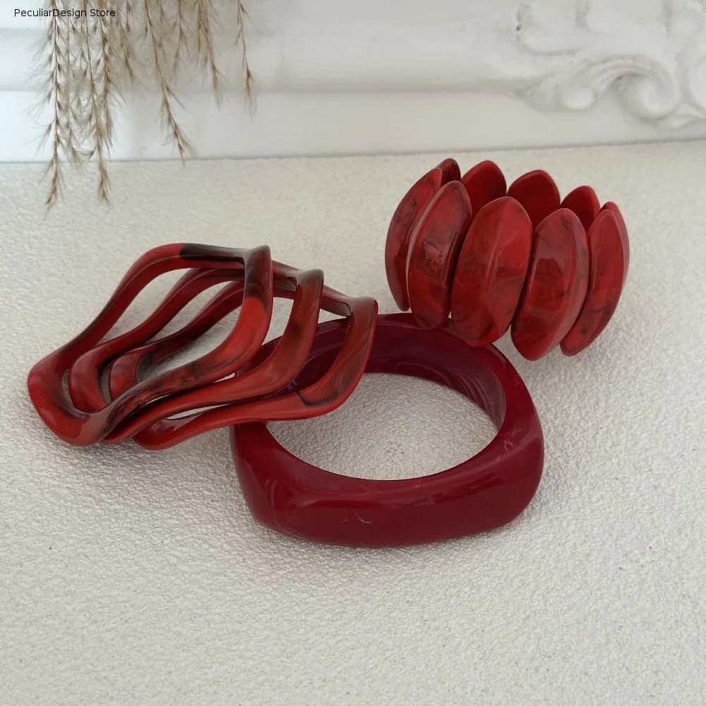 Simple Geometry Resin Bracelet Wave Shape Smooth Exaggerated Bracelet Red Color Hand Jewelry Women Bangle Party