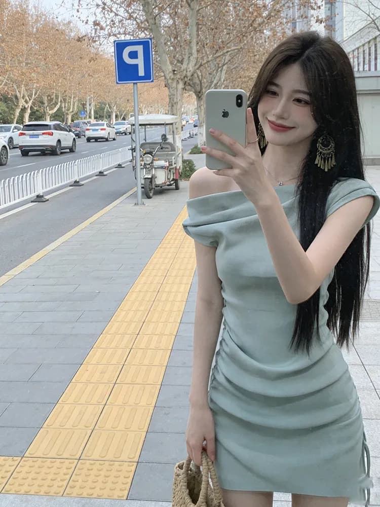Spring Summer New Pure Desire Spicy Short Sleeve Dress Women's Side Shoulder Slit Waist Cinching Slimming Pleated Short Skirt