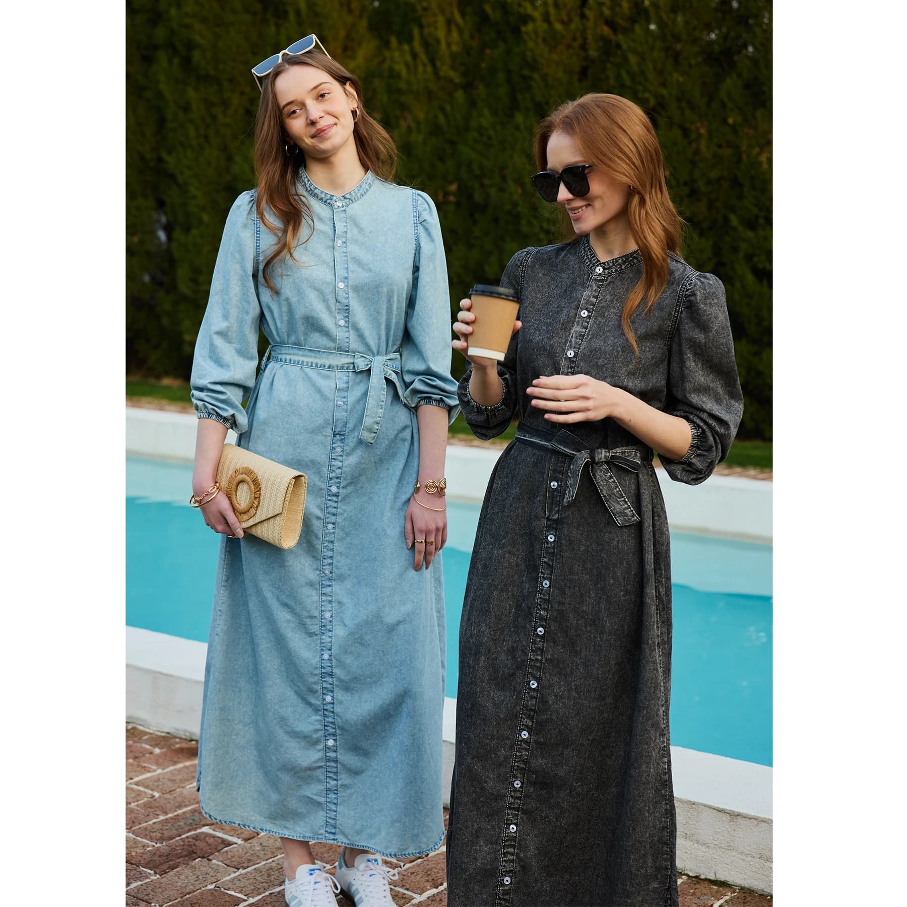 AP SS26 Abito in Denim Leggero da Donna in Cotone Nero e Blu Vestito Lungo