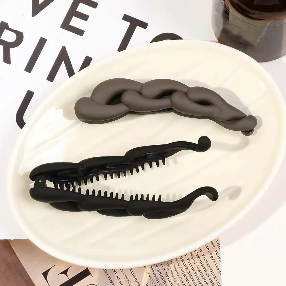 Retro Cross Plastic Banana Clip 10.5cm Korean Style Hair Twist Hair Pin Hair Claw Solid Color Matte Hair Clip Crab Daily