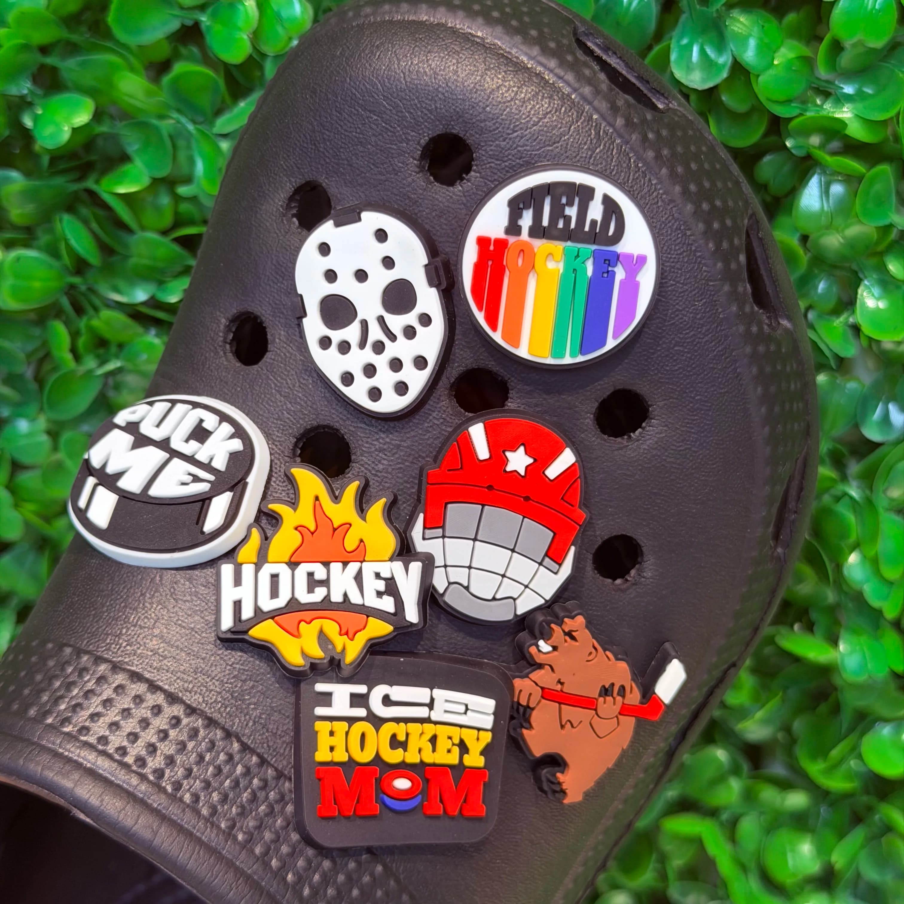 1-18PCS Cartoon Sport Ice Hockey PVC Garden Shoe Charms Accessories DIY Wristbands Sandals Shoe Decoration Kids Party Gift