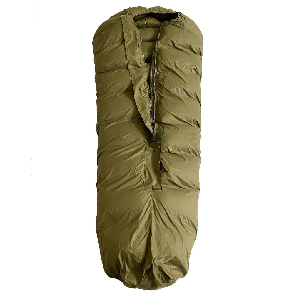 Versatile All Weather Sleeping Bag Highly Resistant Outer Microfiber Wind Protection Cover