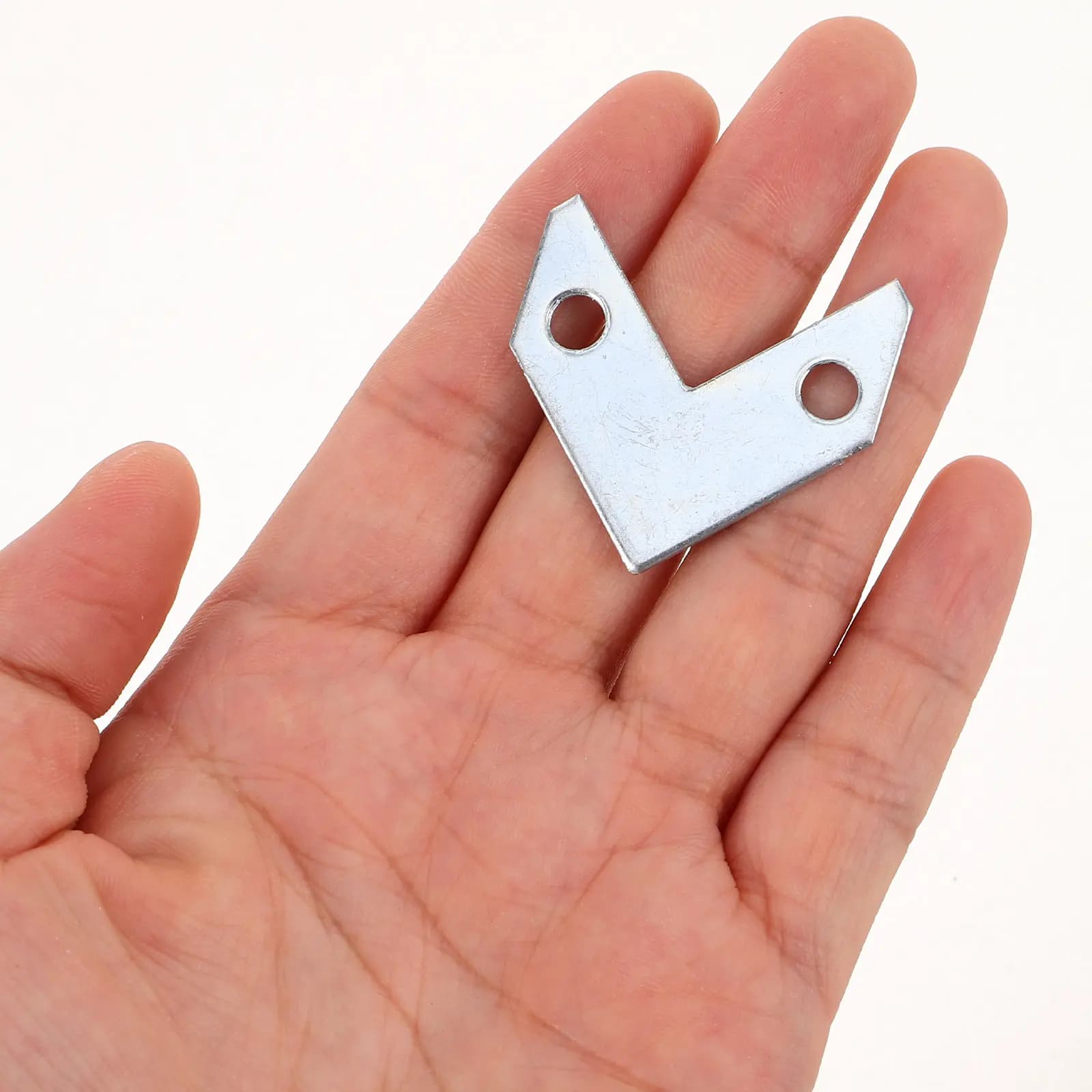 1Set Thickened L Shape Corner Brackets Aluminum Alloy Picture Frame Corner Brackets Heavy Duty Backing Hardware for Home Office