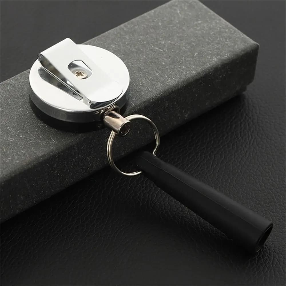 Portapenne Retrattile Resistente con Anello Portachiavi, Clip da Cintura, Corda Antiscivolo in Acciaio Inox Elastico per Campeggio all'Aperto