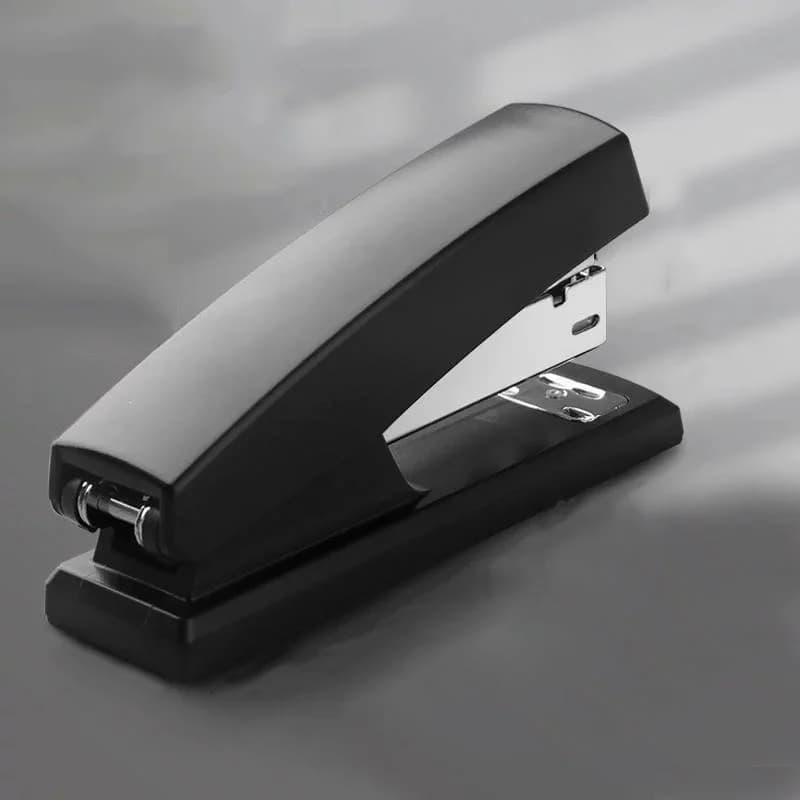 Cucitrice per 25 Fogli Resistente, Senza Inceppamenti, Essenziale per Ufficio, Scuola e Casa, Design Ergonomico Salva-Fatica