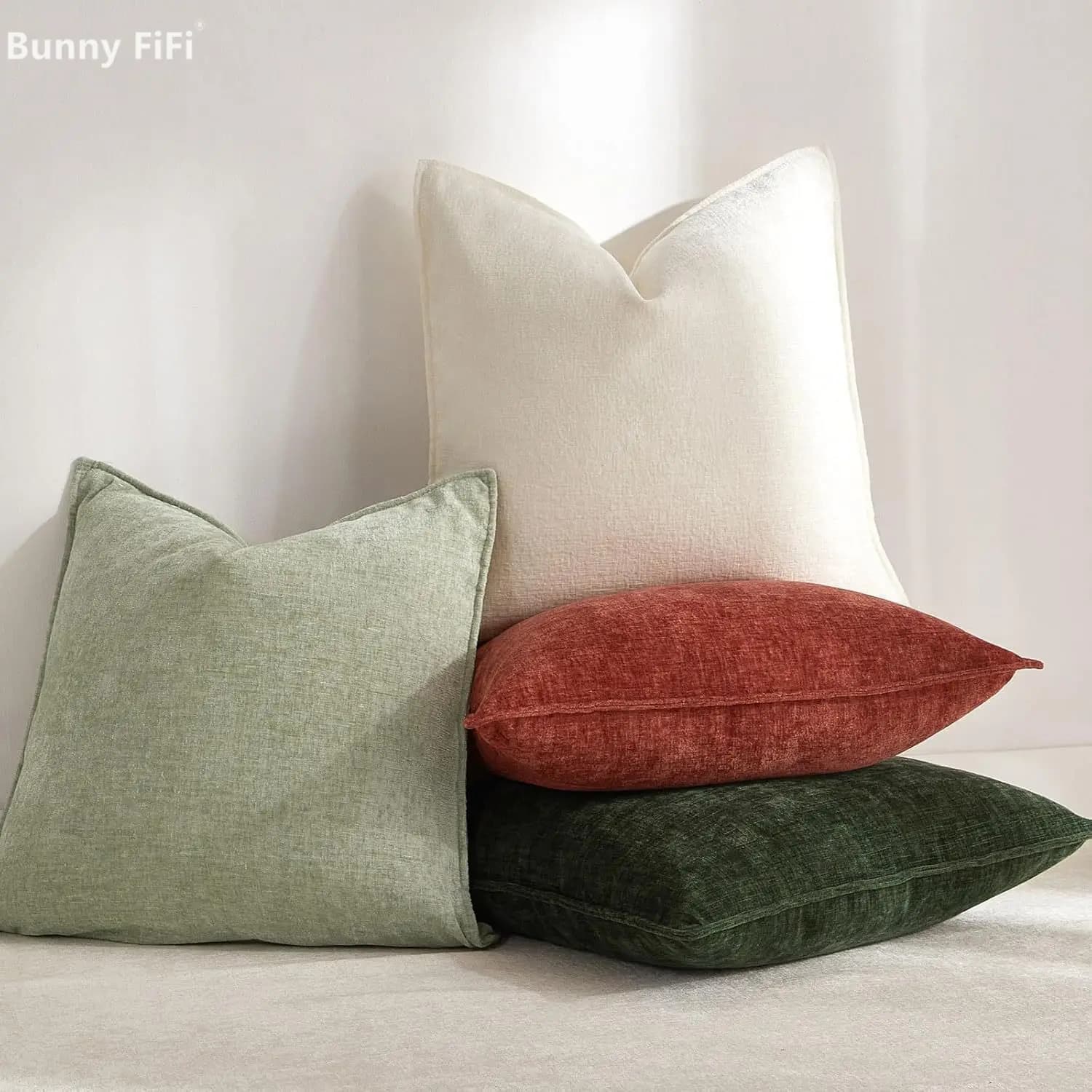 Confezione da 2 fodere per cuscini in ciniglia Boho con accento morbido Federe per cuscini solide decorative natalizie per l'arredamento del divano letto del soggiorno