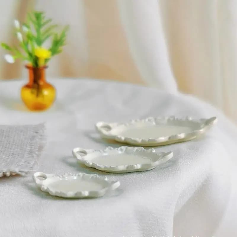 Set di 3 Piatti Miniatura a Doppio Manico per Casa delle Bambole, Piattini Ellittici per Dessert, Accessori da Cucina in Miniatura per Decorazione Casa delle Bambole