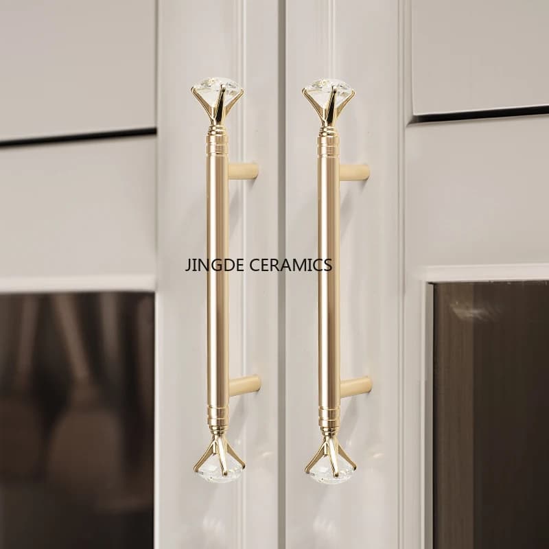1pc Maniglia per porta dell'armadio in metallo dorato Maniglie per armadio/armadio/cassetto Maniglia per porta dell'armadio per mobili Accessori hardware per la casa