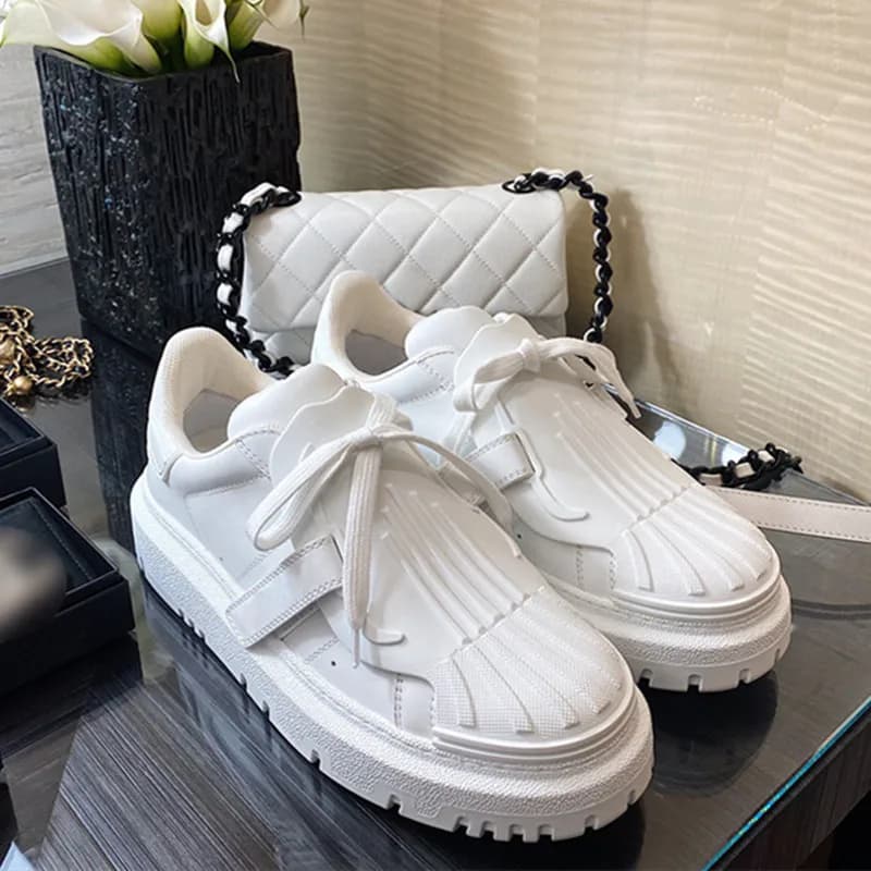 Scarpe da ginnastica casual bianche Designer di marca di lusso Piattaforma Scarpe vulcanizzate da donna Gancio ad anello Tenis Mujer Marcas Sport Tennis Feminino