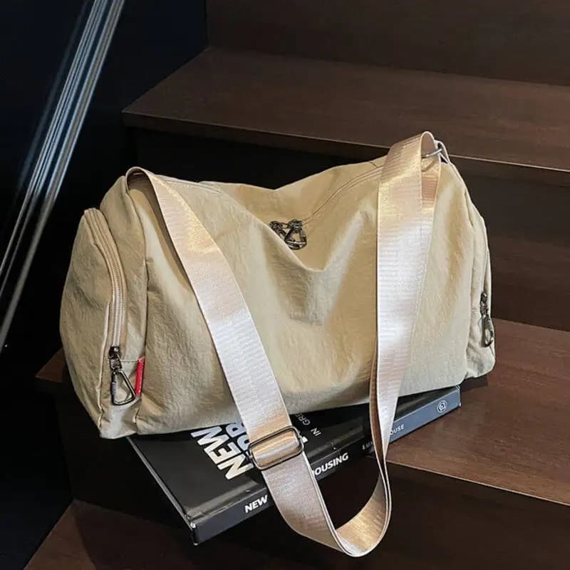 New Stylish Travel Backpack Bag Overnight Weekenders Workout Gym Fashion Shoulder Water Personals Item Gifts Travel Duffle Bag