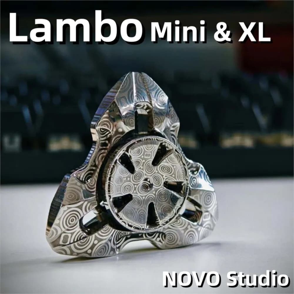NOVO Studio Lambo Mini & XL Fidget Spinner a tre pale Giocattolo antistress Giroscopio Fidget Giocattoli per adulti Accessori da scrivania