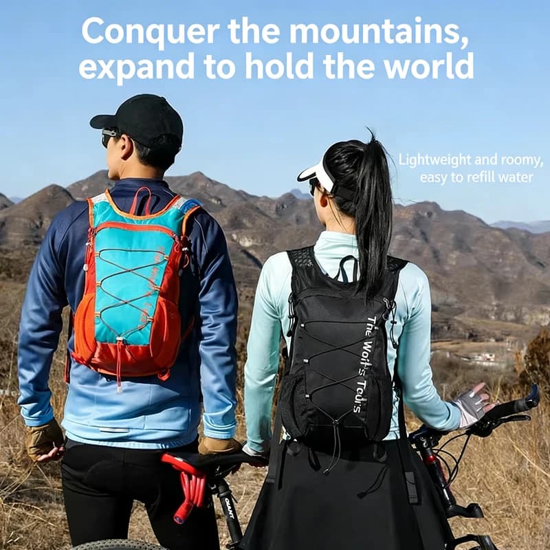 Reflective Backpack for Hiking, Lightweight and Waterproof, for Cycling, Running and Traveling, Breathable, with Hydrating System for Gym and Sport