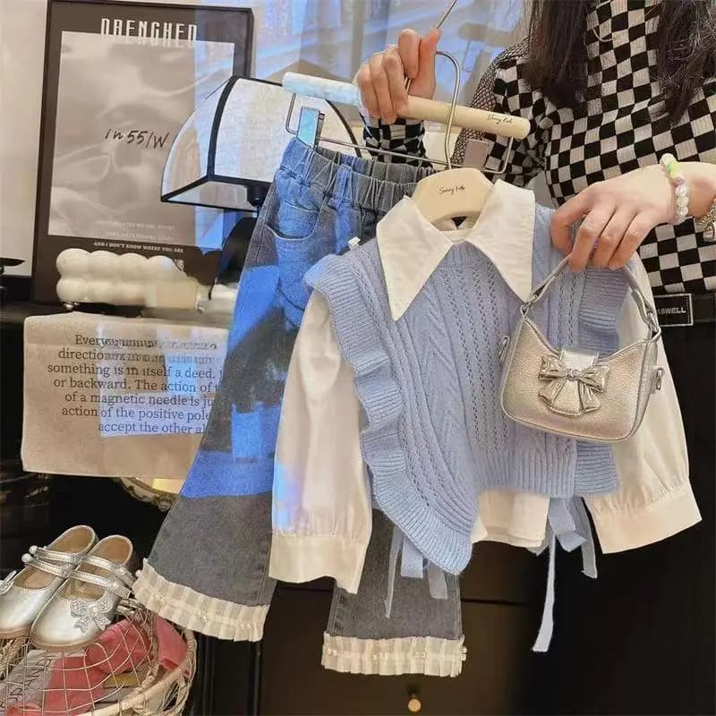 Set Primaverile e Autunnale per Bambine 2-7 Anni, Nuova Moda: Camicia a Maniche Lunghe + Gilet + Jeans con Pizzo, Set 3 Pezzi