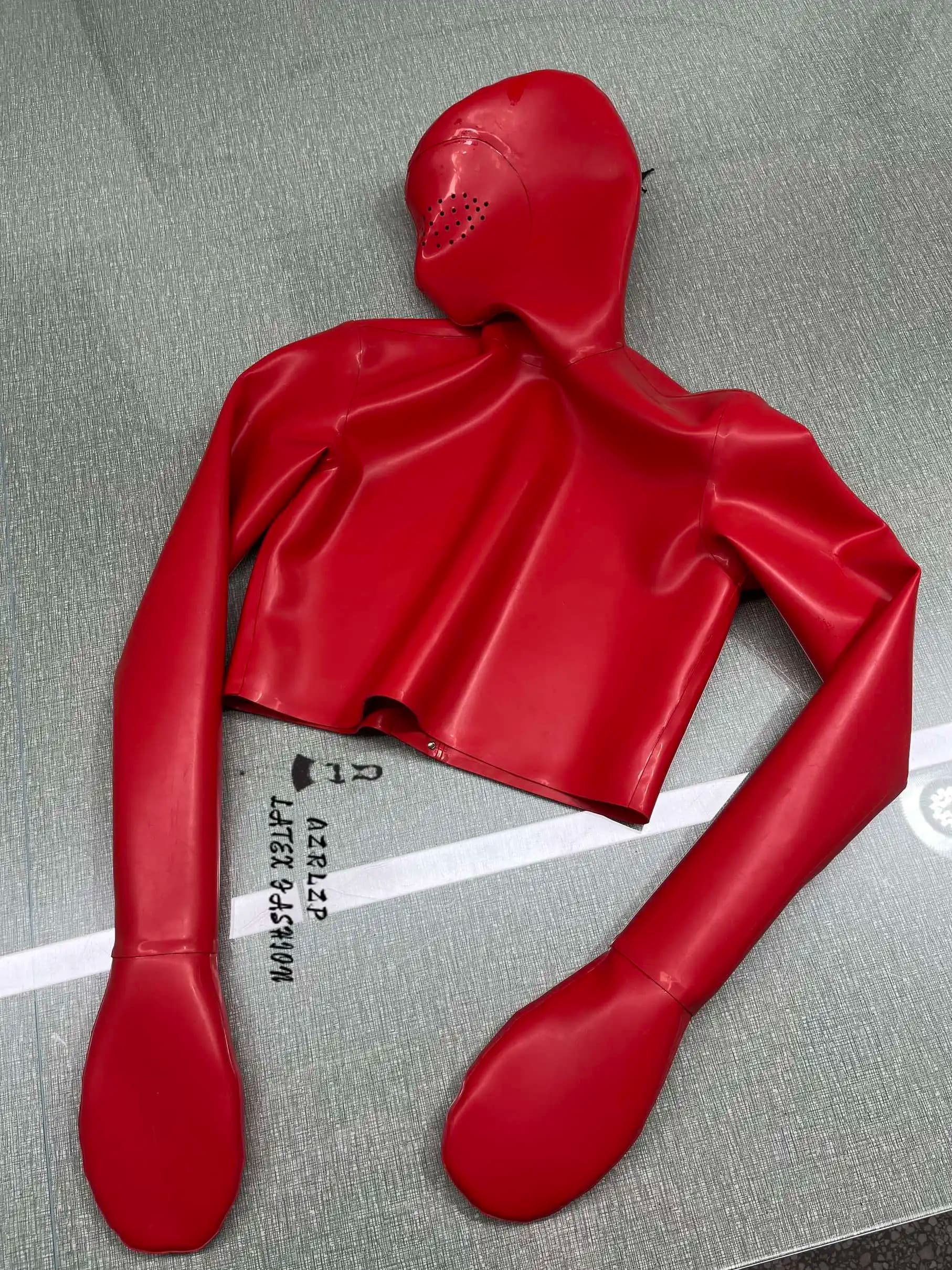 Top in lattice rosso da 1,0 mm di spessore con cappuccio, guanti e cerniera bloccabile