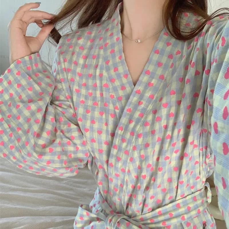 Women's Pajama Bathrobe, New Spring and Autumn Style, Sweet Heart Plaid, Loose Long Sleeves, Long Length, Ins-Style Kimono
