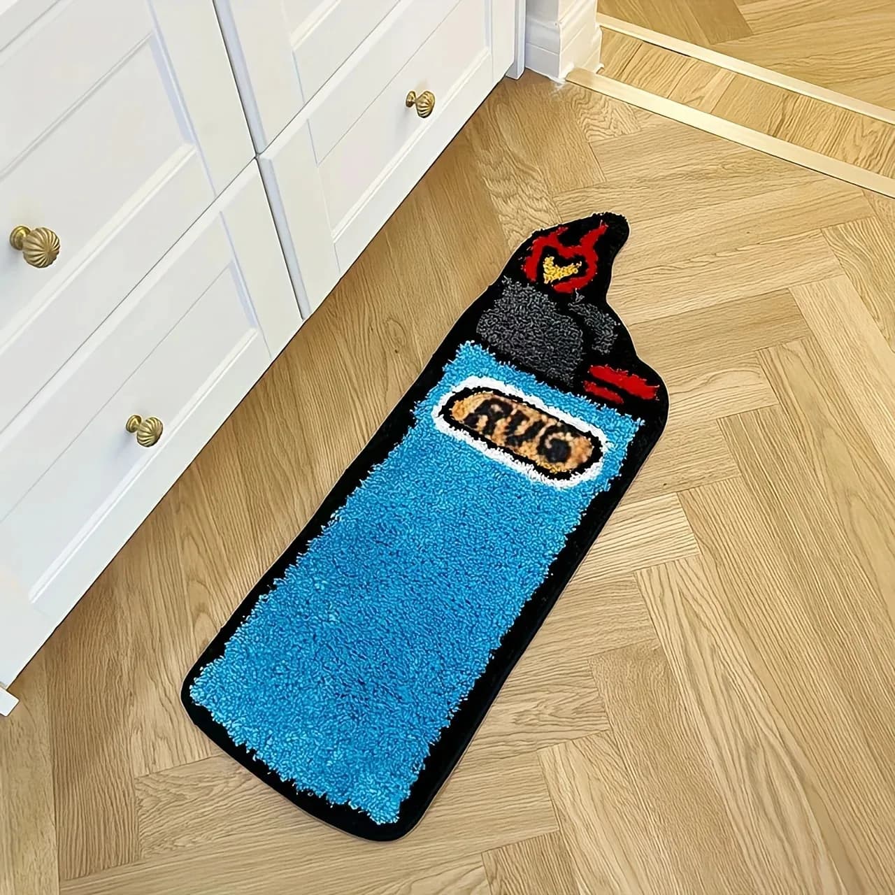 VIKAMA Fun Tappetino a forma di accendino, tappetino decorativo antiscivolo in peluche giocattolo alla moda per soggiorno per interni stravaganti della casa