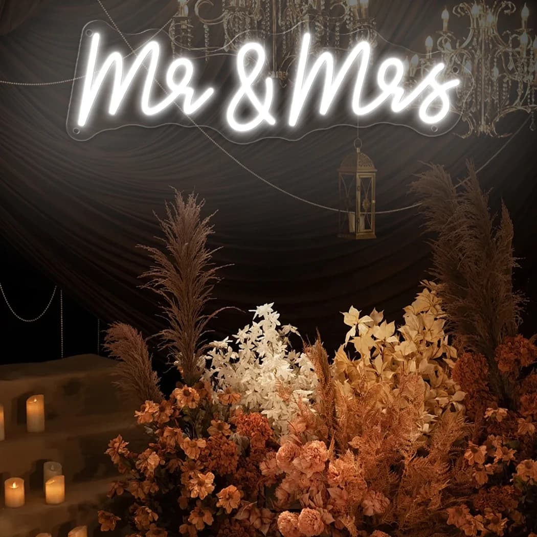 Mr & Mrs Neon Sign LED Light Wedding Party Wall LED insegne al Neon Room Hanging decorazione estetica regali Miss Mrs Led Neon Light