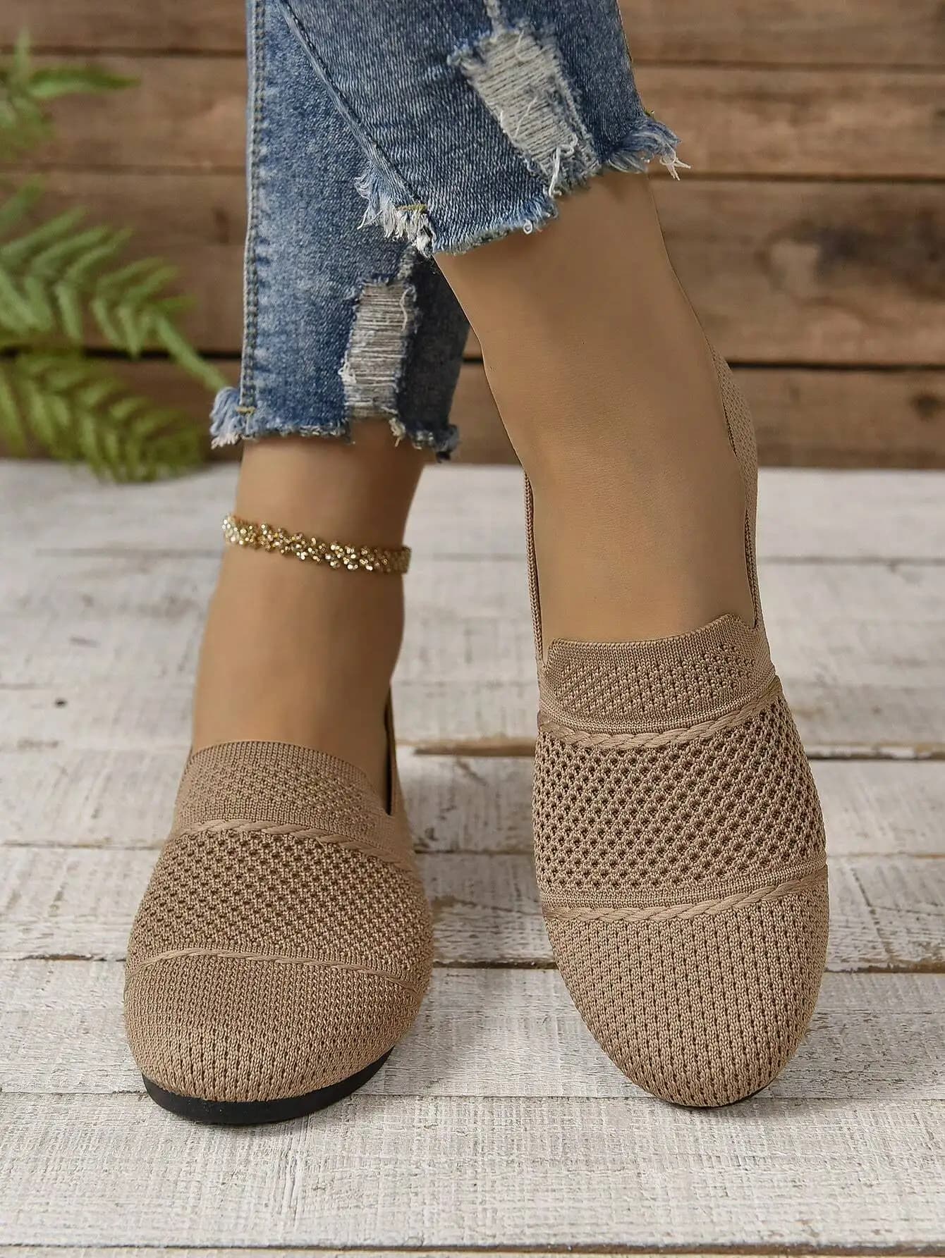 Comfort Flat Slip On Women Shoes Non-slip Wear-resistant Daily Leisure Footwear