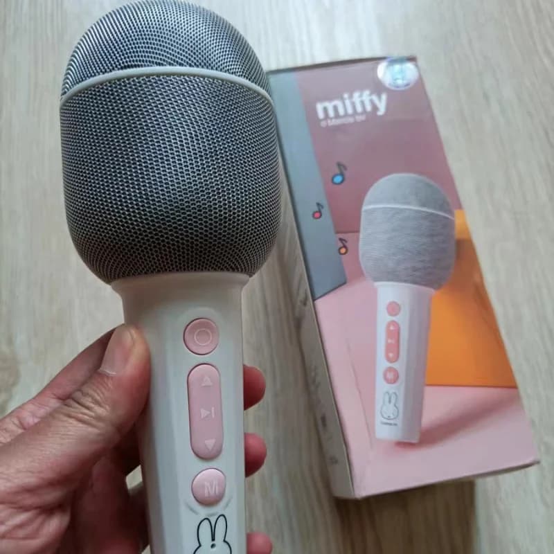 Disponibile: Macchina per Karaoke Miffy con Microfono e Altoparlante, Wireless Bluetooth, Serie Classica da Collezione, Regalo Ornamentale