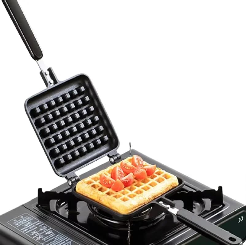 Non-stick campground stovetop waffle machine pan, Belgian waffle frying pan, home breakfast baking pastry board