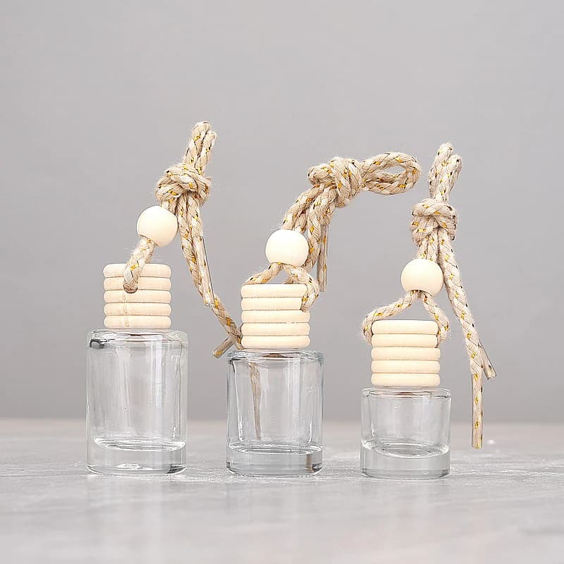 5/8/10ML self hanging glass bottle deodorant bottle empty aromatherapy pendant diffuser decoration auto aromatherapy ornament